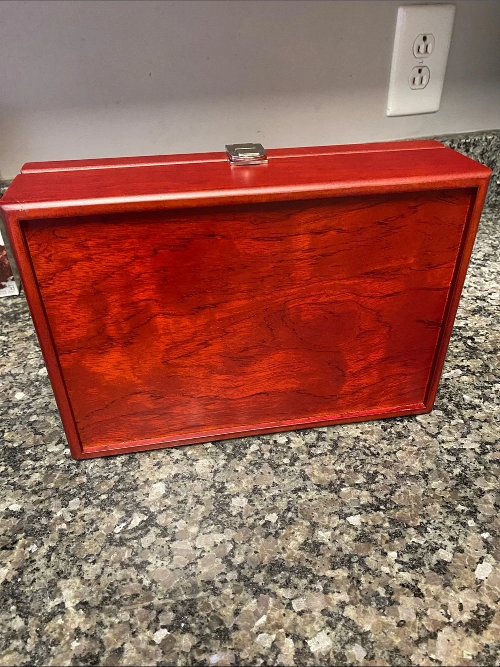 AMPERSAND AVE Red Wood Corkscrew Boxed Set